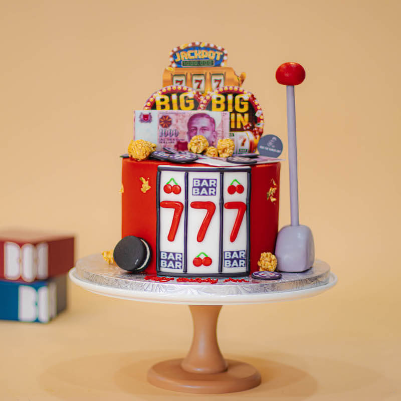 Casino Jackpot Slot Machine Cake